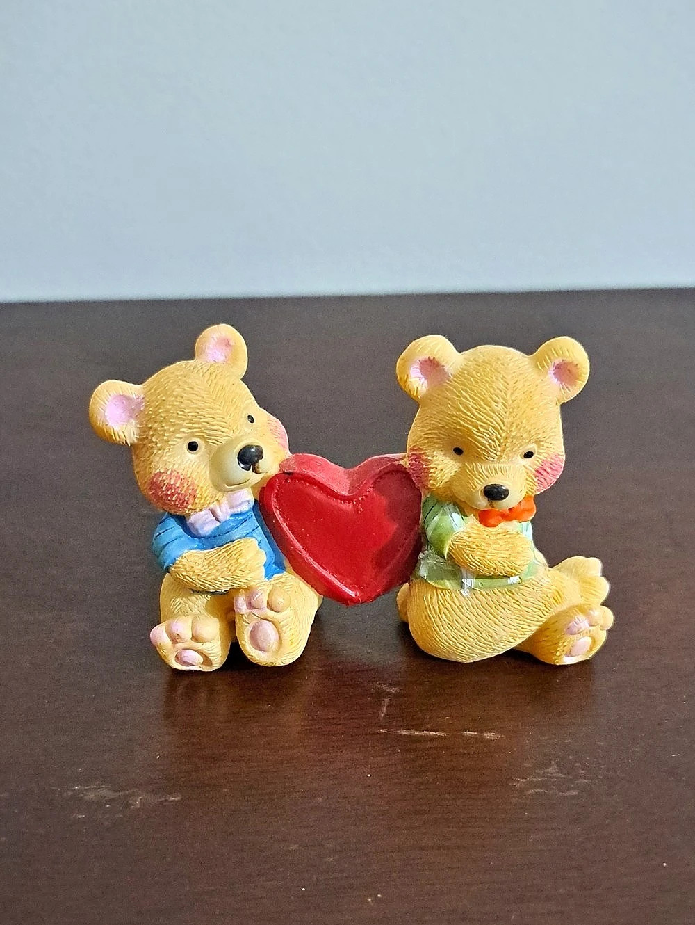Bear Couple Heart Figurine Set
